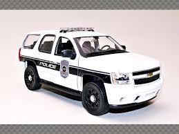 Welly 1/27 2008 chevy tahoe police suv blank white out of stock $17.50, 12/$204.00: Chevrolet Tahoe 2008 Police 1 24 Diecast Model Car