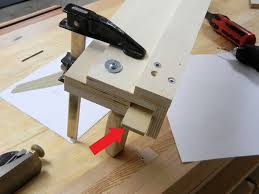 Homemade table saw, jigsaw table and router table all in one ! 11 Homemade Table Saw Fences You Can Diy Easily