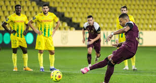 14 march at 20:00 in the league «france ligue 1» will be a football match between the teams psg and nantes. Fc Nantes Psg 0 3 Une Image Volee Des Canaris Passe Mal Chez Les Supporters