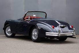 31 295 04 Coys Of Kensington Classic Car Auctions Jaguarclassiccars Classic Cars Jaguar Car Jaguar