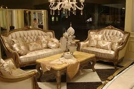 Kayu kayu tu guna untuk repair siling sebelum projek deko, kot la ada yang tanya. 130 Ideen Fur Orientalische Deko Luxus Pur In Ihrer Wohnung Italian Furniture Living Room Luxury Furniture Living Room Living Room Sets Furniture