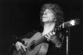 Entre ellos, el cantante claudio valdés, más conocido como el gitano. Manitas De Plata Muere El Gran Guitarrista Gitano Manitas De Plata Muere El Guitarrista Manitas De Plata Cultura Cadena Ser