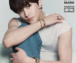 Kpop Album Wholesale COSMOPOLITAN