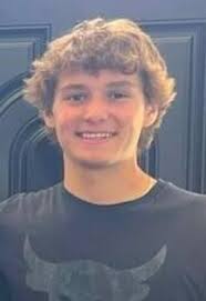 Daniel Winchell's Instagram, Twitter & Facebook