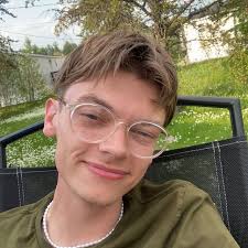 they're all like 1-3 years younger than me