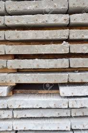 Maybe you would like to learn more about one of these? Plaques De Beton Pose Sur Le Sol Au Chantier De Construction Du Batiment Banque D Images Et Photos Libres De Droits Image 20015959
