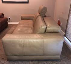 Decoro is similar to natuzzi. Decoro Leather Sofa For Sale In Hollywood Fl Offerup