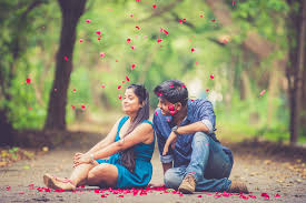 20 Spring Colourful Prewedding Photoshoot Props Pre Wedding Photoshoot Photoshoot Props Pre Wedding Poses