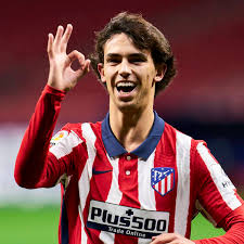 Жуа́н фе́ликс секе́йра — португальский футболист, нападающий клуба «атлетико мадрид» и национальной сборной португалии. Atletico Madrid Joao Felix Bluht Neben Sturmpartner Luis Suarez Auf