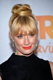 Ebony guy bangs cutie 5 min. 290 Beth Behrs Ideas Beth Behrs 2 Broke Girls People S Choice Awards