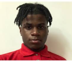 Renata Duncan's Instagram, Twitter & Facebook