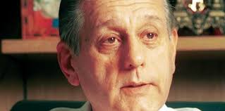 Argentina había sancionado la ley de voto secreto, obligatoria y universal para varones en 1912. Rene Favaloro A 20 Anos De Su Tragico Final Siete Cartas El Adios A La Mujer Que Amaba Y Un Disparo En El Corazon Estacion Del Valle 96 3