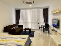 Set in petaling jaya, ridzuan condominium offers accommodation with free wifi, air conditioning, a restaurant and access to a garden with an outdoor pool. Ginger8 Studio 5 Wifi Lrt Pinnacle Pj None Bedrooms 1 Bathroom Condominium Petaling Jaya Malaysia