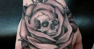 Gambar tato batik simpel di tangan tulisanviral info 09 02 2019 gambar tato batik simpel di tangan by redaksi on 9 feb 2019 share 91 foto tato simple di tangan terbaru gambar co id 30 ide inspirasi tato imut di tangan bentuk gelang spice wujud 50. Tato Bunga Mawar Di Tangan Wild Country Fine Arts