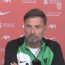 Klopp didn’t know Sir Alex Ferguson stepped down twice 😅