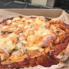 Yes, we make pizza, but our pizza makes people. Mod Pizza On Twitter Here S Your Pizzafriday Creation Twitter Bbq Sauce Asiago Chicken Pineapple Canadian Bacon Sri Rancha Sauce Mikeshothoney Congrats To Philjonesnfl Connect With Us On