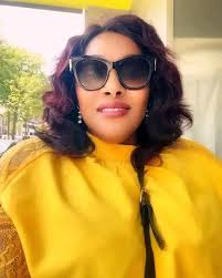 Hey HoFsters, how's it goin'? 👋 Spin like a star with some shine ⭐