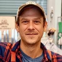 Scott Freestone's Instagram, Twitter & Facebook