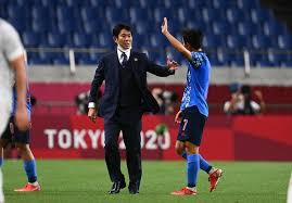 サッカー 三笘u24スペイン戦欠場か 2日連続の別メニュー調整 文字サイズ 大 中 小 2021.07.15 三笘u24スペイン戦欠場か 2日連続の別メニュー調整 拡大. Npfkbobv4f97jm