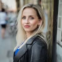 20+ "Anna Lada" profiles