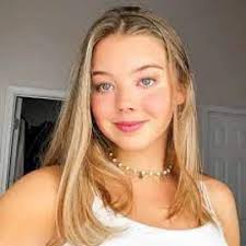 Whitney Bjerken Wiki, Age, Net Worth, Boyfriend, Height, Career