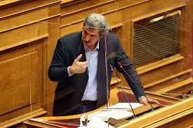 Τα κορίτσια μου έκαναν τα εμβόλια. Nd O Tsipras Na Katadikasei Ton Polakh Poy Amfisbhtei Ta Embolia Mononews
