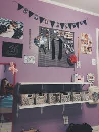Fangirl Room Decor Inspirational K Pop Kpop Inspired Room Decor Decor Fangirl Inspirational Inspired Kpop Pop Room In 2020 Anime Decor Army Room Decor Room Decor