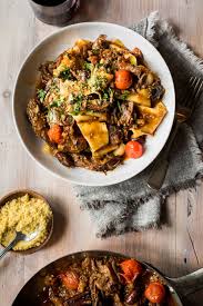 Pates Au Boeuf Braise Olives Et Aubergines Confort Food Cooking Recipes How To Cook Pasta