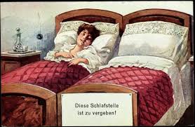 Postcard Frau Allein Im Bett Schlafstelle Zu Vergeben Akpool Co Uk