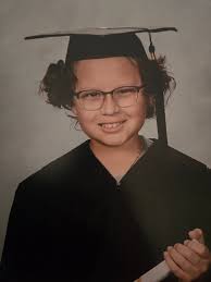 Whoever took the pictures at school this year did awful. Why did they let  the girls smile like that and why didn't they fix the twins hair? 😆😂😭  ETA:: who would've known