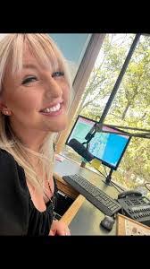 Mindy Corder's Instagram, Twitter & Facebook