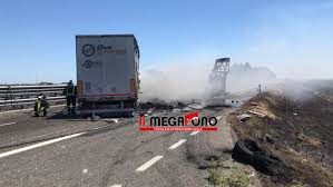 Il paesino dei due coniugi, spinetoli, è in lutto. Grave Incidente Sulla A14 Camion Contro Mezzi Di Servizio C E Un Morto All Altezza Di Orta Nova