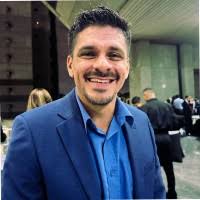 40+ perfiles de «Allan Marín»