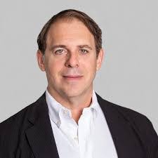 Wes Bean's Instagram, Twitter & Facebook