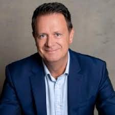 Jason Bicknell's Instagram, Twitter & Facebook