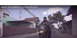 F g e am dm g c. Lirik Dan Chord Lagu Menepi Dari Ngatmombilung Dicover Guyon Waton Kompas Com Line Today