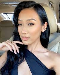 Vivian Luong's Instagram, Twitter & Facebook