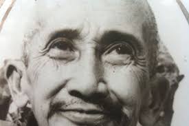 Chuyện về ông kỹ sư hóa học sau thảm bại ý tưởng kinh tế rũ bỏ giàu sang  tìm lối tu kì dị