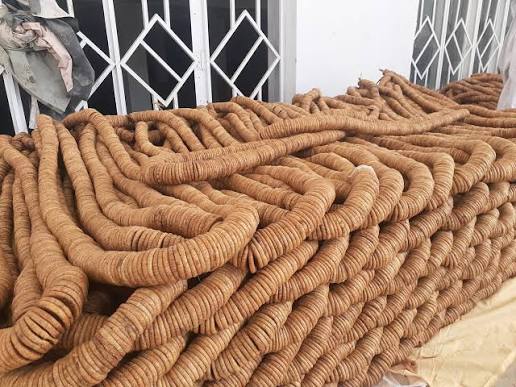 Dried figs for sale at Khari Baoli dry fruit market, Delhi