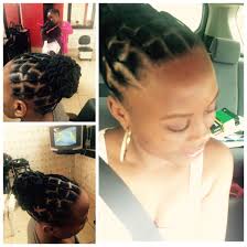 Making hair with wool can be the best option for some women. African Threading Trancas De Linha African Hairstyles Natural Hair Styles Natural Hair Bun Styles
