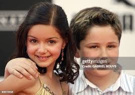 Nicholas Hirsch's Instagram, Twitter & Facebook