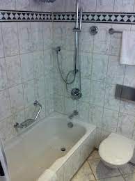 Top 5 badewannen mit duschen. Badewanne Mit Regendusche Aufnahme Von C O 56 Chemnitz Tripadvisor