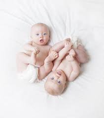 So when you are pregnant you are not supposed to bleed down there or you need to contact some one. Signs That You Are Carrying Twins When Do You Start Showing With Twins A Mom And Baby Blog