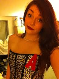 Posted by sony pictures home entertainment. Went To A Halloween Party As Emma Stone In Easy A Last Night I Was Proud Of My Lipstick Imgur
