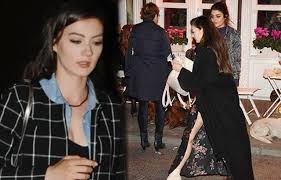 Magazin burcu özberk hande erçel. Derin Yirtmac