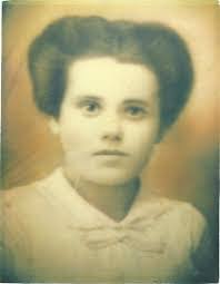 Audrey Boatright's Instagram, Twitter & Facebook