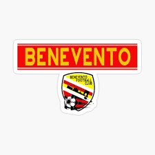 Sono destinate a produrre novita' eclatanti le indagini degli investigatori della squadra mobile di catanzaro e del servizio centrale operativo. Benevento Calcio Sannio Sport Campania Travel Mug By Andywarrick Redbubble