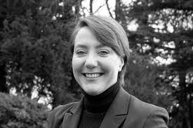 Beth Plummer's Instagram, Twitter & Facebook