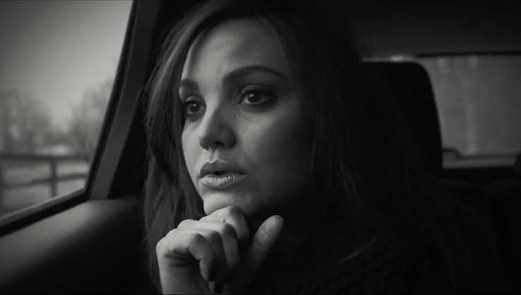 The Babysitter (2016) – Review | Horror Microfeature | Heaven of Horror