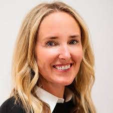 Heidi Maxfield's Instagram, Twitter & Facebook